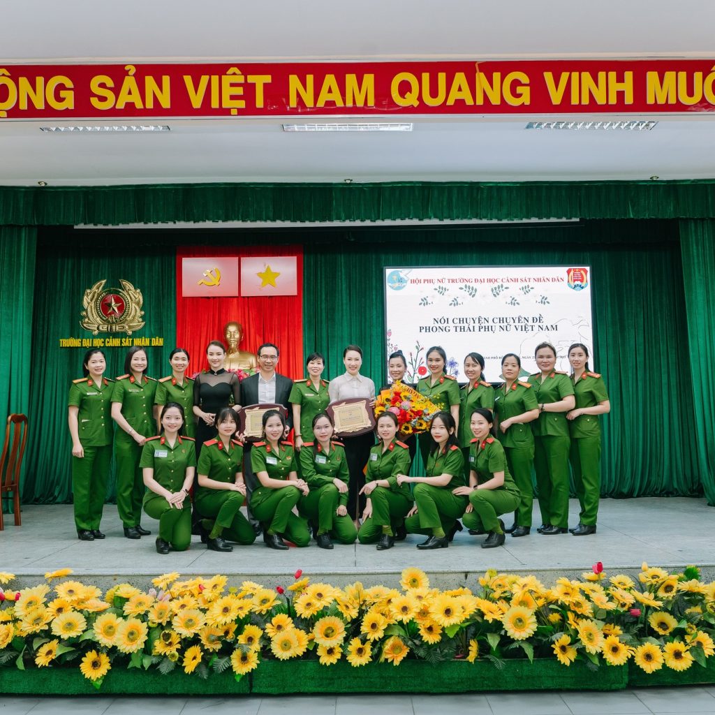 DH cảnh sát nhân dân